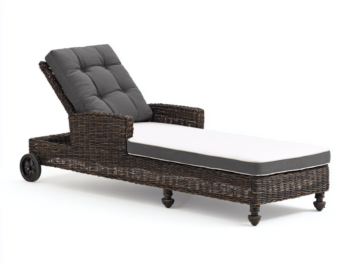 Sonnenliege aus Polyrattan und Stoff 200x75x95 cm - Braun-Grau-Weiß - verstellbare Rückenlehne mit Rollen im klassischen Stil